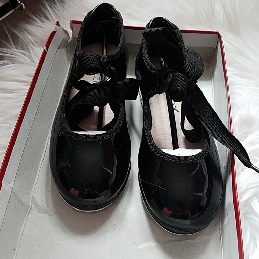 Capezio Tap and Ballet Shoes toddler 8.5